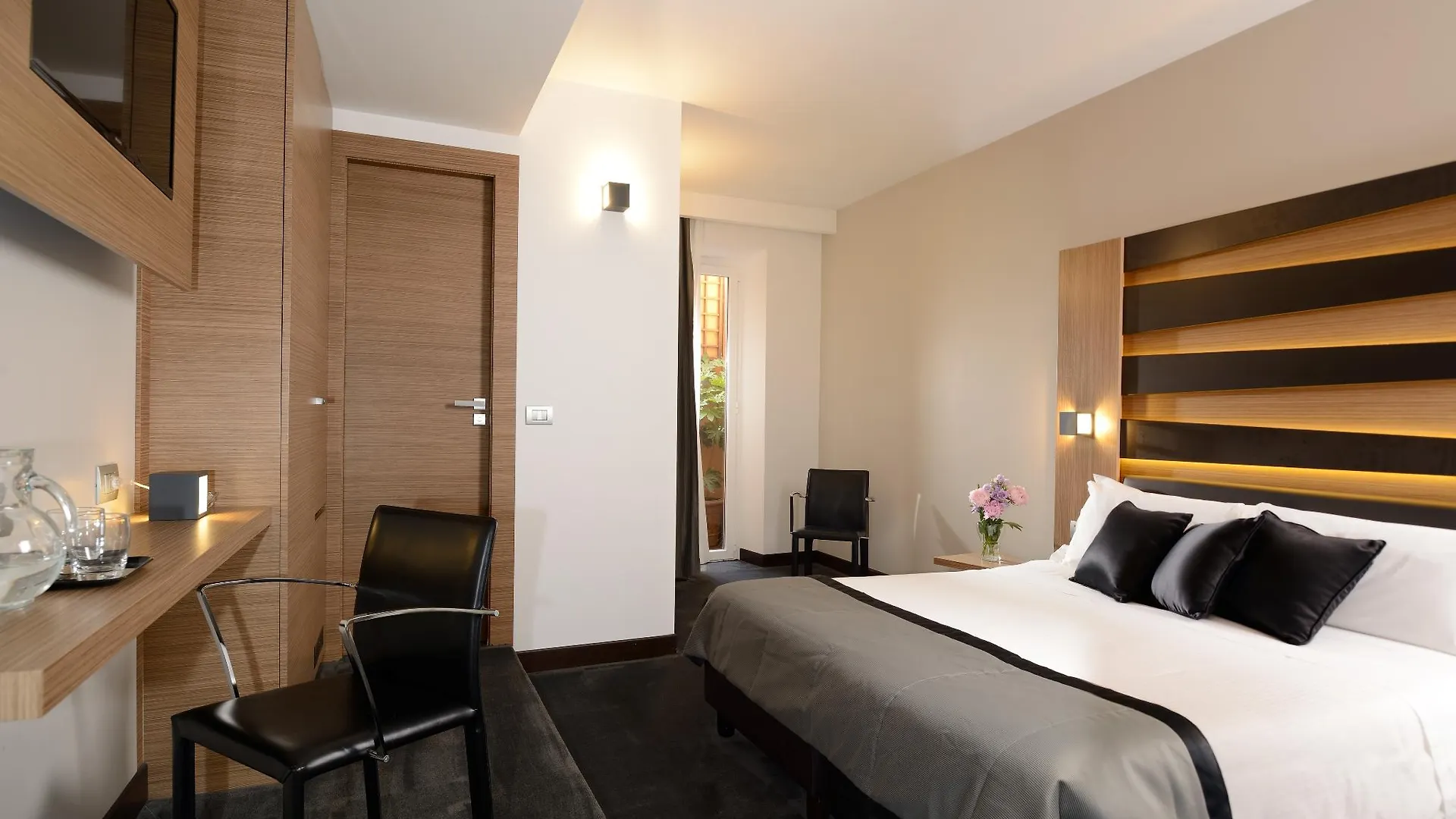 ***  Hotel Trevi - Gruppo Trevi Hotels Ρώμη Ιταλία