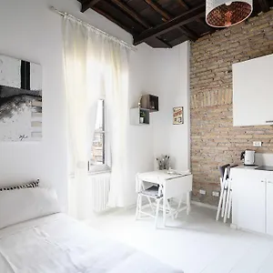Apartamento White Ostilia