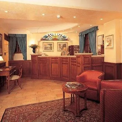 Hotel Trevi - Gruppo Trevi Hotels Rom