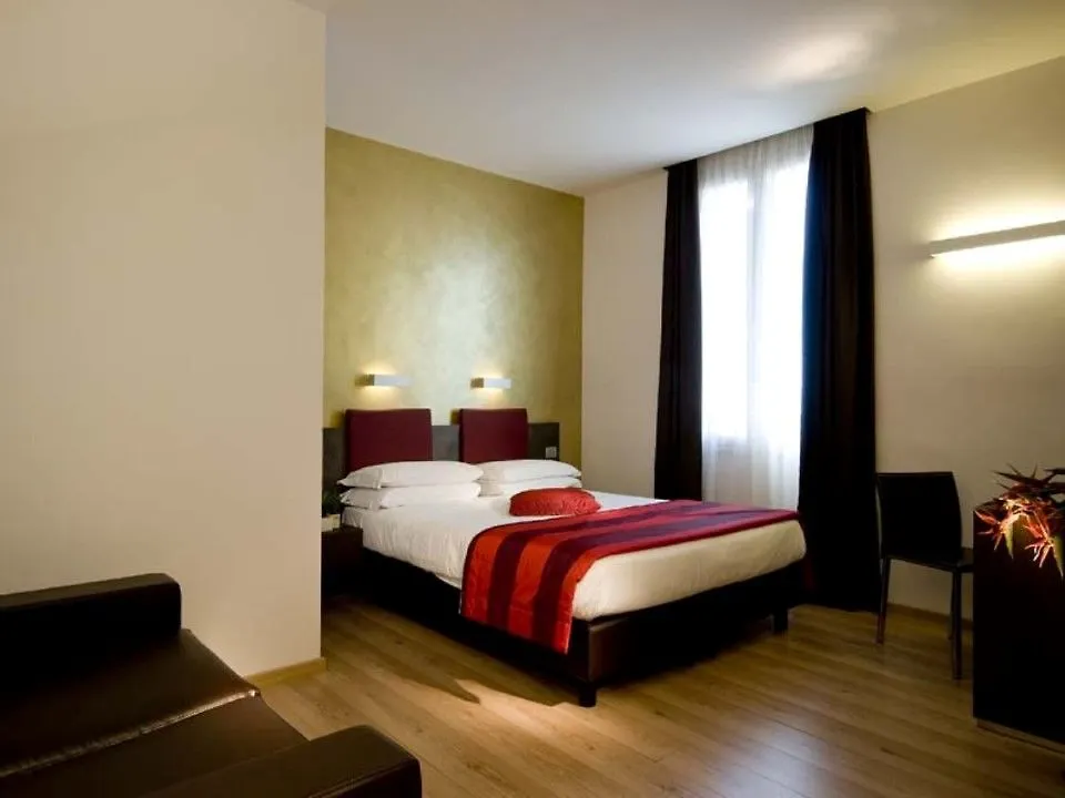 Hotel Trevi - Gruppo Trevi Hotels Rom Italien